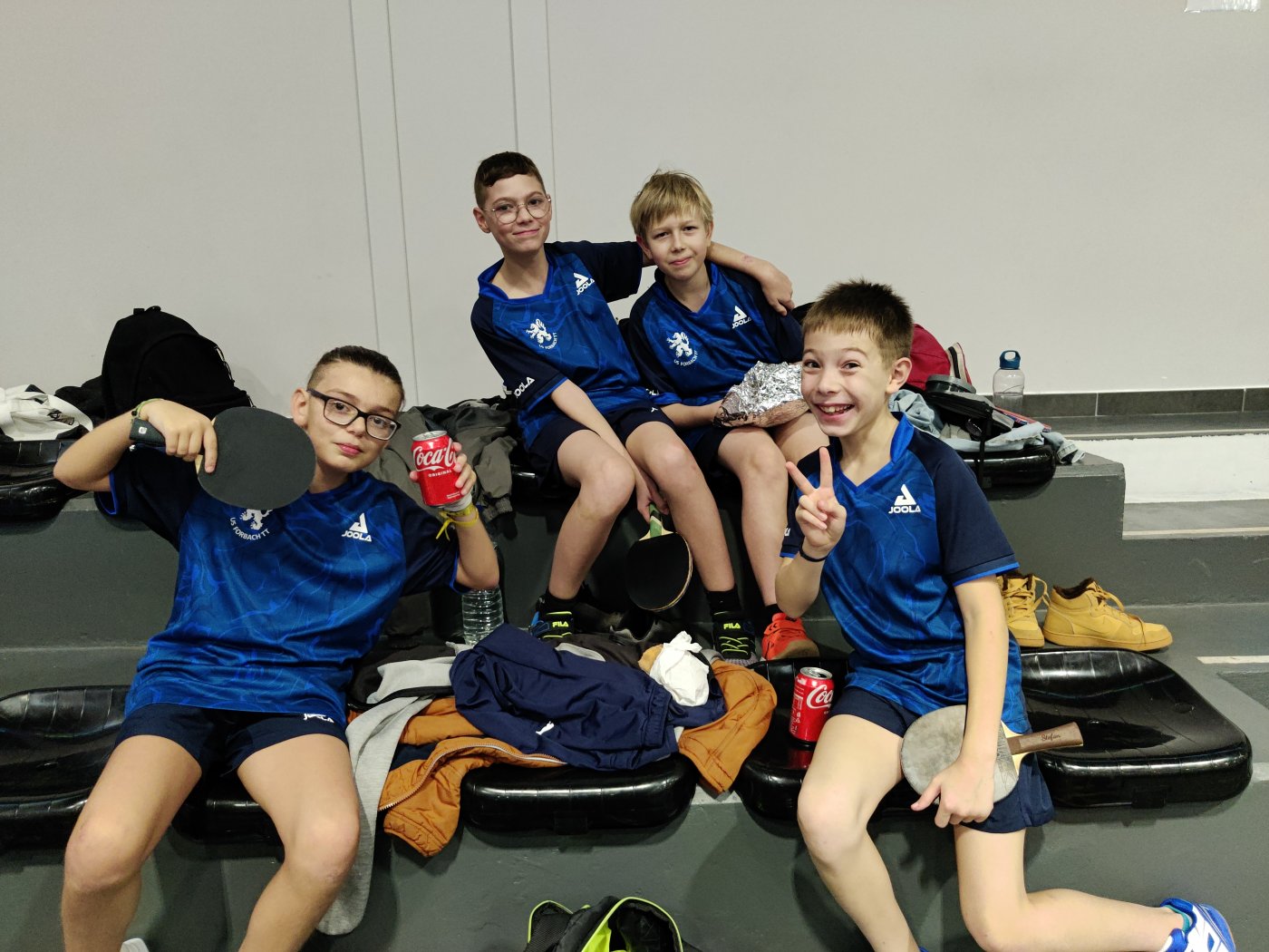 Groupe de jeunes joueurs du club